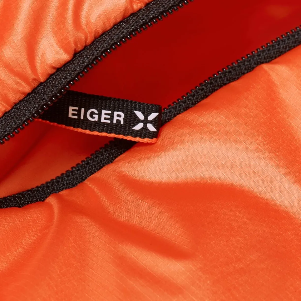 mmtsklep Kurtki I Kamizelki-Kurtka puchowa Mammut Eigerjoch Advanced IN Hooded Jacket Men