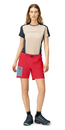 mmtsklep Spodnie I Spodenki-Spodenki Norrona Falketind Flex1 Light Shorts Women